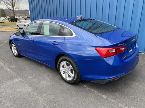 Riverside Blue Metallic 2023 Chevrolet Malibu 1LS