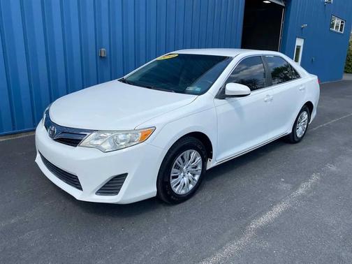 Super White 2012 Toyota Camry LE