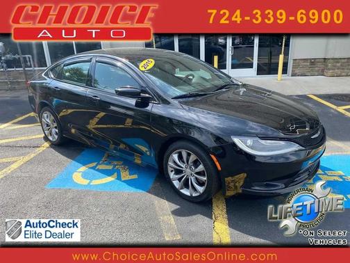 Black Clearcoat 2015 Chrysler 200 S