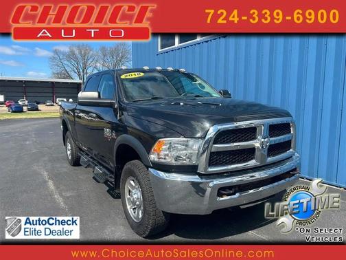 Brilliant Black Crystal Pearlcoat 2018 RAM 2500 Tradesman Crew Cab SWB 4WD