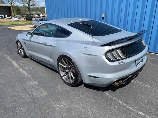 Ingot Silver Metallic 2018 Ford Mustang GT Premium