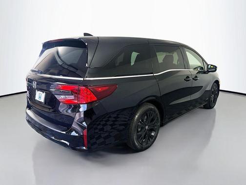Crystal Black Pearl 2026 Honda Odyssey Sport-L