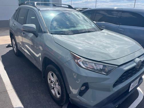 Lunar Rock 2021 Toyota RAV4 XLE