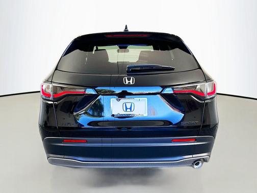 2026 Honda HR-V 2WD Sport