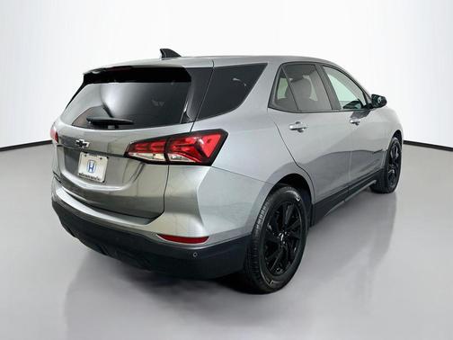 Sterling Gray Metallic 2024 Chevrolet Equinox LS