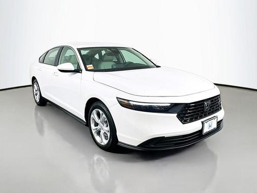 2025 Honda Accord LX 1.5T