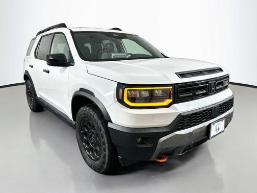 Platinum White Pearl 2026 Honda Passport AWD TrailSport Elite