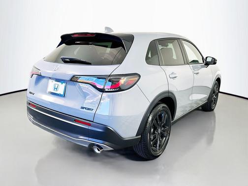 2026 Honda HR-V 2WD Sport
