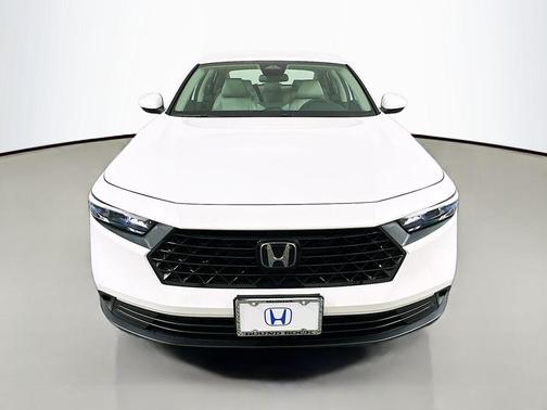 2025 Honda Accord LX 1.5T