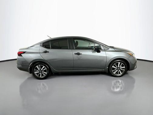 Gun Metallic 2025 Nissan Versa 1.6 S