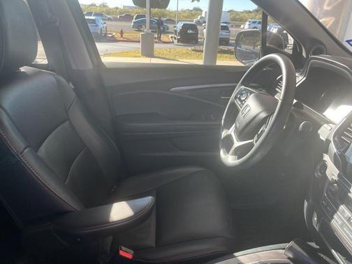 2022 Honda Pilot 2WD Special Edition