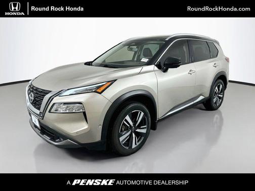 Champagne Silver Metallic 2022 Nissan Rogue SL