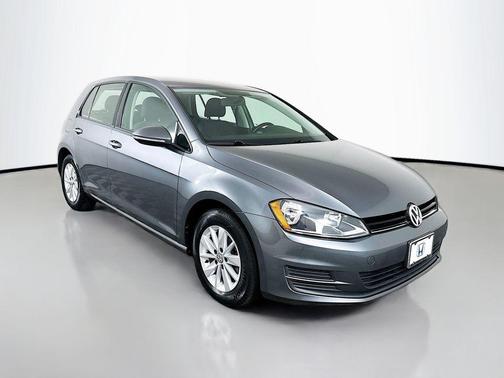 2017 Volkswagen Golf TSI S 4-Door