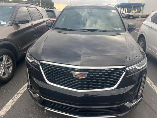 2022 Cadillac XT6 Premium Luxury AWD