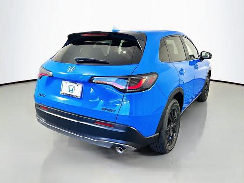 2026 Honda HR-V 2WD Sport