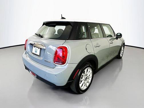 2019 MINI Hardtop Cooper