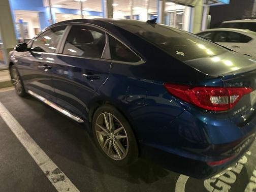 2017 Hyundai SONATA Sport 2.0T