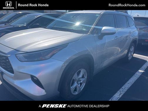 2022 Toyota Highlander LE