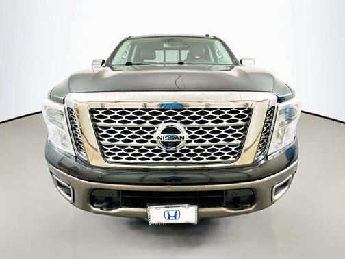 2017 Nissan Titan Platinum Reserve