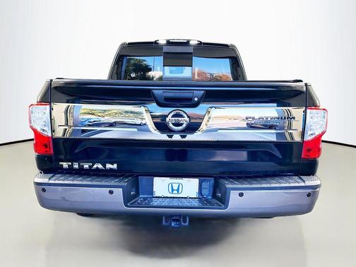 2017 Nissan Titan Platinum Reserve