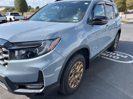 2023 Honda Passport AWD TrailSport