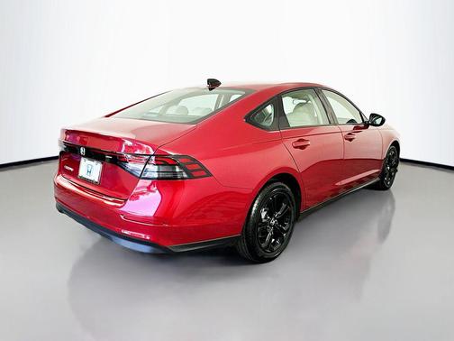 2025 Honda Accord Sport SE 1.5T