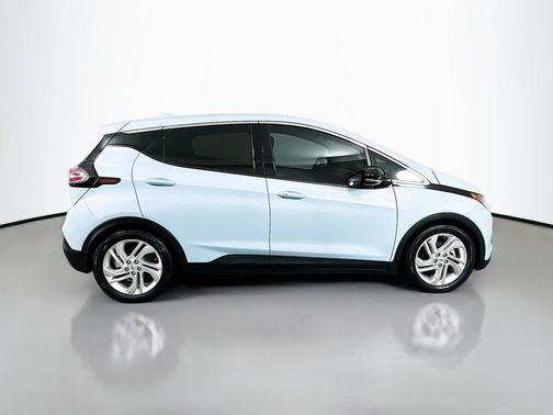 2022 Chevrolet Bolt EV FWD 1LT