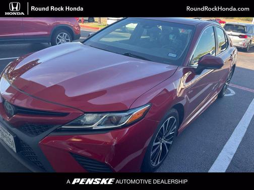 Ruby Flare Pearl 2019 Toyota Camry SE