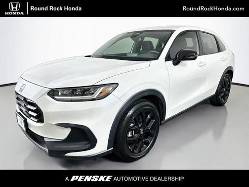Platinum White Pearl 2025 Honda HR-V 2WD Sport
