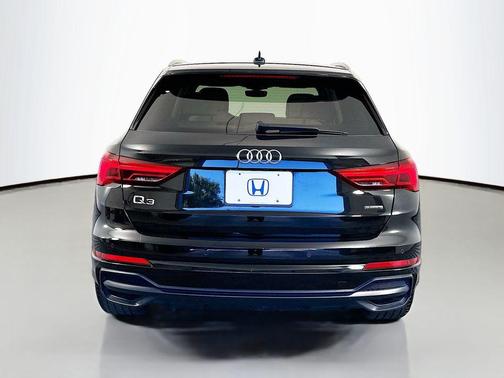 2022 Audi Q3 45 S line Premium Plus