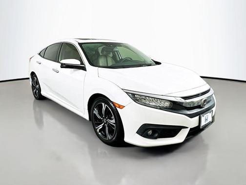 2018 Honda Civic Touring