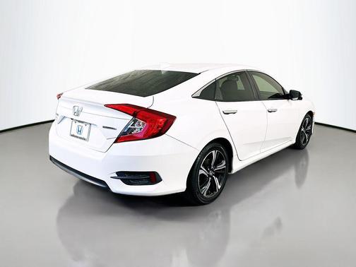 2018 Honda Civic Touring