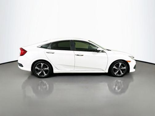 2018 Honda Civic Touring