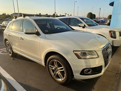 2014 Audi Q5 2.0T Premium Plus