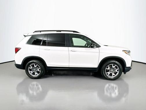 2023 Honda Passport AWD TrailSport