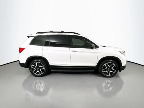 2023 Honda Passport AWD Elite