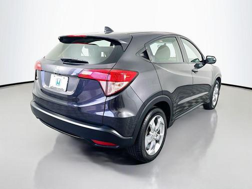 2017 Honda HR-V LX