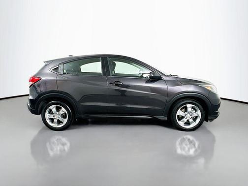 2017 Honda HR-V LX