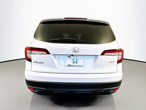 2022 Honda Pilot 2WD Sport