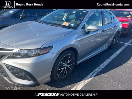 Celestial Silver Metallic 2024 Toyota Camry SE