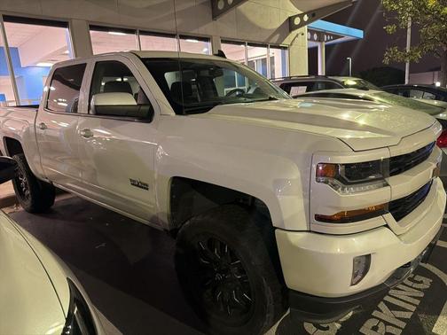 2018 Chevrolet Silverado 1500 2LT