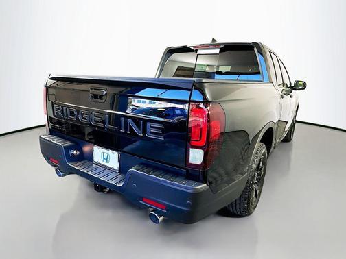 Crystal Black Pearl 2026 Honda Ridgeline Black