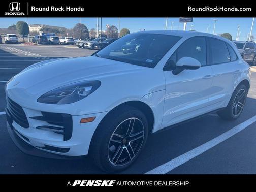 2021 Porsche Macan Base