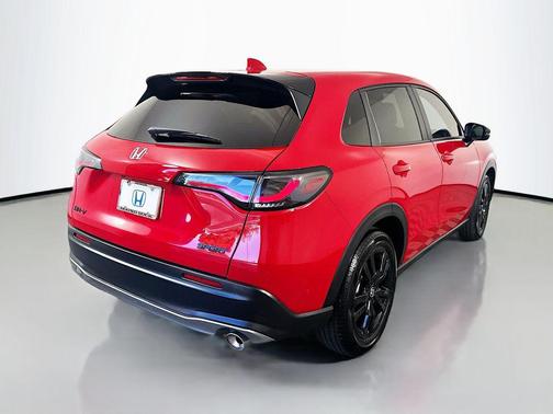 2026 Honda HR-V 2WD Sport