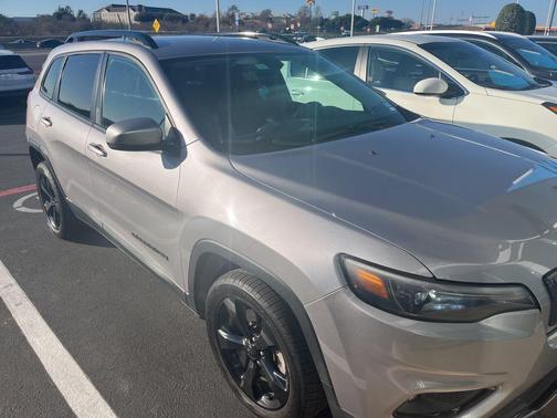 2019 Jeep Cherokee Altitude