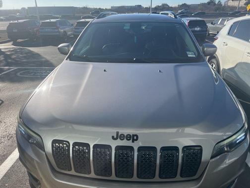 2019 Jeep Cherokee Altitude