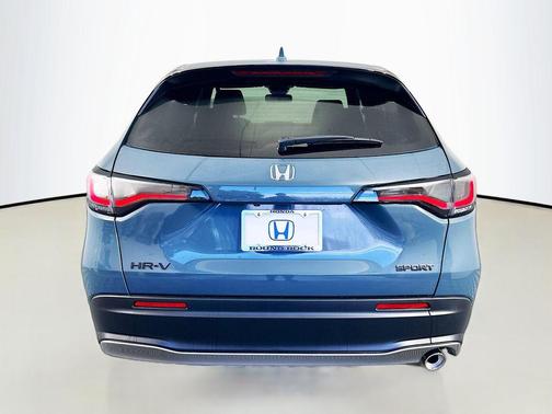 2026 Honda HR-V 2WD Sport