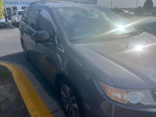 Modern Steel Metallic 2014 Honda Odyssey Touring