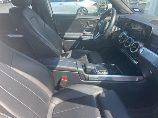 2020 Mercedes-Benz GLB 250 Base