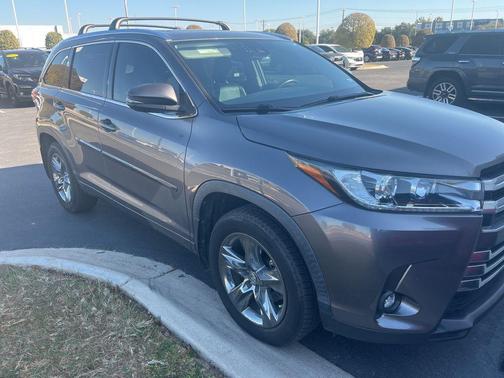 2019 Toyota Highlander Limited Platinum